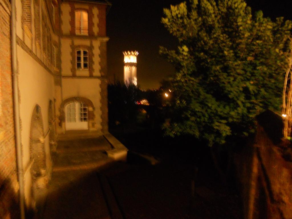 Chambre Le Nid Du Phare Avec Jacuzzi Honfleur Szoba fotó