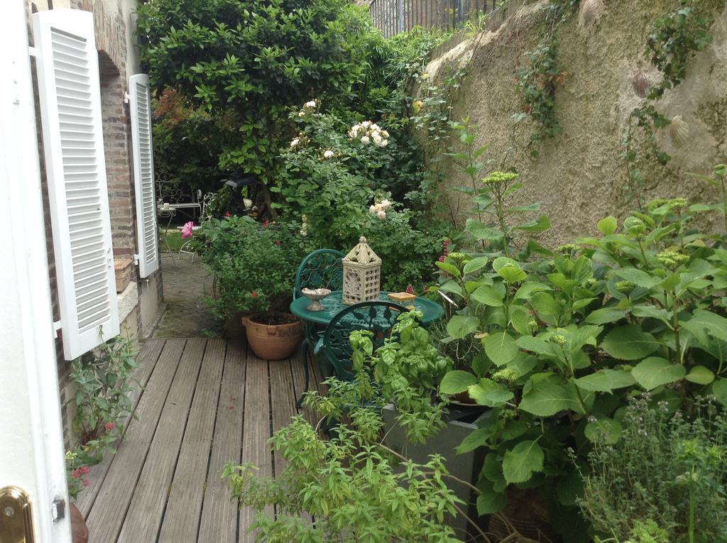 Chambre Le Nid Du Phare Avec Jacuzzi Honfleur Kültér fotó